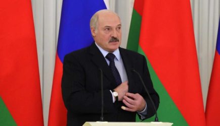 Лукашенко отказался выполнять требования Путина: чем ответит Кремль