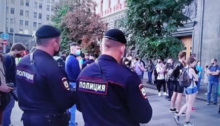 &#171;Забить русского мужика до реанимации&#187;: волгоградскую трагедию и роль Арсена оценил военкор Стешин