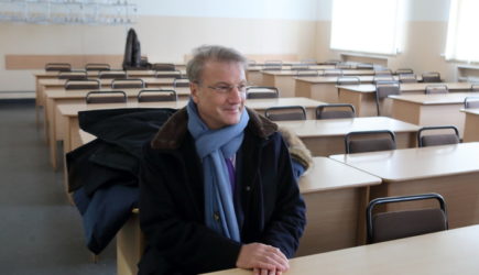 &#171;Греф начал орать чуть ли не благим матом&#187;: Схема двойного заработка на людях раскрыта