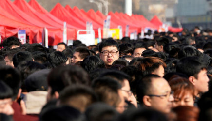 Китайцев решили пересчитать