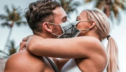 Сексологи объяснили опасность порнофилии