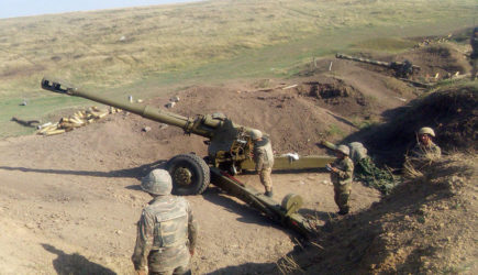 &laquo;Надо было сразу звать Россию&raquo;: Прилепин о поражении Армении