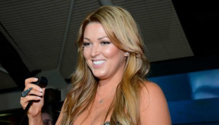 Ирина Дубцова решилась снова лечь под нож