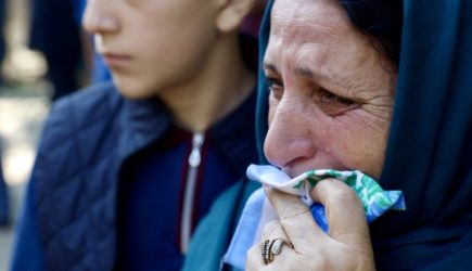 «Аллах, прошу, не делайте этого»: Жуткое видео расправы над стариком-армянином показал военкор Коц