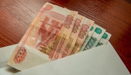 Минобрнауки рассказало о реальных доходах пожаловавшейся Путину ученой