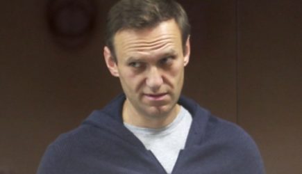 Навальный в суде вновь отказался извиняться перед ветераном