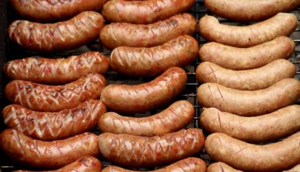 В России предложили поднять цены на колбасу