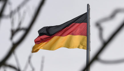 «Россия должна знать своё место». Германия начала игру против русских