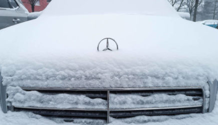 Утонувшие в снегу американцы забыли о спеси: &#171;Наши любимые русские!&#187;