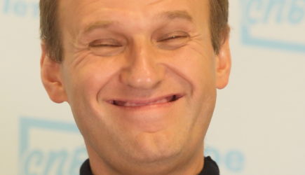 «Тик-токарь»: первое фото Навального из колонии стало анекдотом