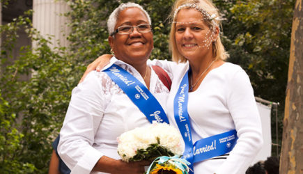 TAC: в США при словах &laquo;нормальный секс&raquo; молодежь встает и уходит