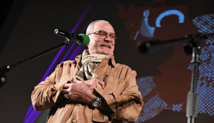«Вот оно всё и вылезло». Никита Михалков ударил по элите