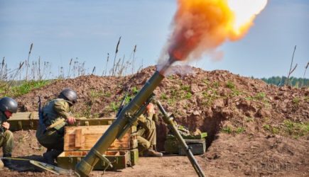 Под огнем Горловка, южный фронт и Донецк- сводка СЦКК за сутки