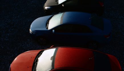 В России с 1 мая изменятся правила купли-продажи авто с пробегом