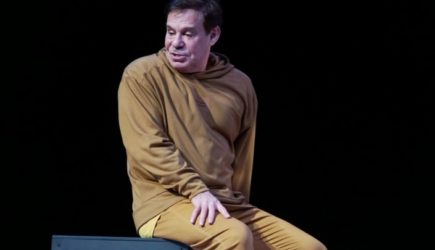 Ефим Шифрин пожаловался на копеечную пенсию: &#171;Прожить невозможно&#187;