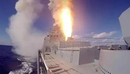 Фрегат &laquo;Адмирал Горшков&raquo; обстрелял крылатыми ракетами Новую Землю