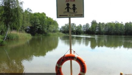 Роспотребнадзор подтвердил, что COVID-19 «умирает» в воде