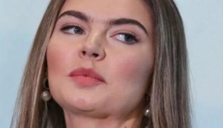 Уже никто не скрывает: вот с кем живет Алина Кабаева