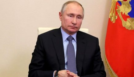 Путин назвал смерть Мягкова невосполнимой утратой для отечественного кинематографа