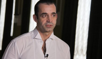 «Мерзость, пошлость, непотребщина»: Дмитрий Певцов взорвался, говоря о российском телевидении