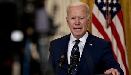 «Хочется плакать и бежать»: Украинское ток-шоу экстренно прервали из-за Байдена