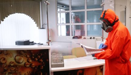 Суточный прирост заболевших COVID-19 в Москве стал максимальным с января