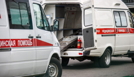 В результате взрыва в московской школе пострадали 4 человека — Mash