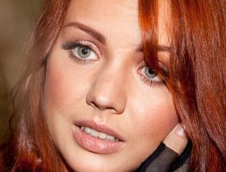 Раскрыт диагноз певицы МакSим, которую ввели в кому