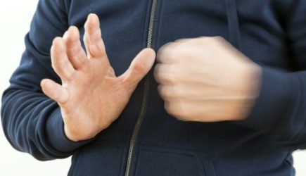 &#171;Ад какой!&#187;: Дети избивали мальчика &#171;за то, что тот русский&#187;. Тренер смолчала