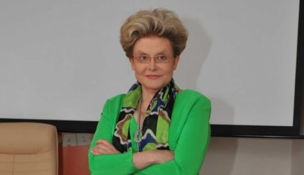 Малышева похвасталась перед россиянами большим домом в Америке: Я очарована