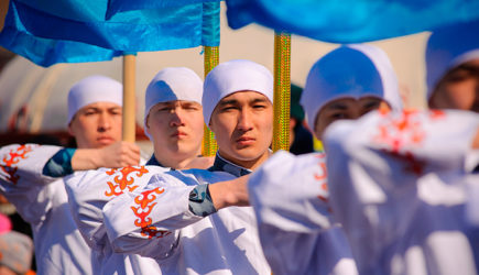 Бороться с русскими &ndash; себе дороже. На создателя «языковых патрулей» в Казахстане завели дело