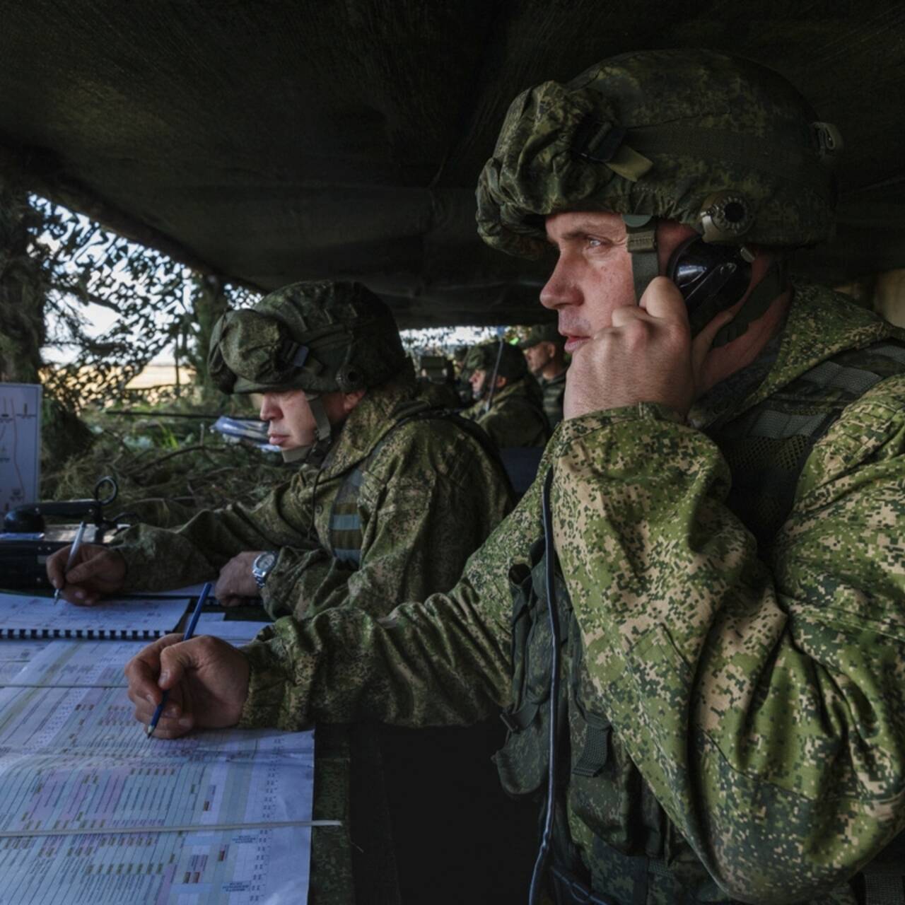 Управление войсками. Запад 2021 военные учения Беларусь. Военные учения 2021 российские. Армейские учения.