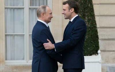 &laquo;Дорогой Эммануэль&raquo;: Путин и&nbsp;Макрон обратились друг к&nbsp;другу на&nbsp;&laquo;ты&raquo;