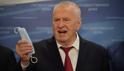 В Минздраве рассказали новые подробности о заболевшем «омикроном» Владимире Жириновском