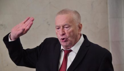 Жириновского ввели в кому — соцсети