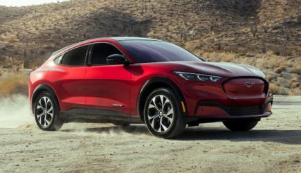 В американском шоу с советами о том, как сэкономить бензин, сняли электромобиль