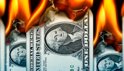 Оценена вероятность &laquo;обнуления&raquo; США всех долларов в России