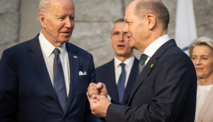 Страны &laquo;Большой семерки&raquo; отказались платить за газ в рублях