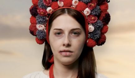 За призывы к насилию над офицерами РФ против украинской актрисы возбудят уголовное дело