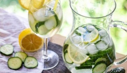 Вода с огурцом: готовится просто, польза &ndash; огромная