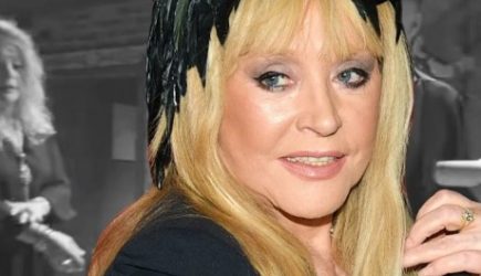 Пугачева сделала признание: &laquo;Я дрожала, чтобы меня не запретили&raquo;