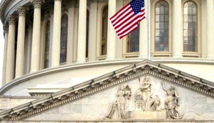 Введены санкции против еще двух банков РФ