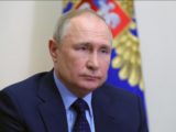 Путин объявил о повышении пенсий и соцвыплат для россиян