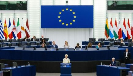 Le Figaro: Восточная Европа подталкивает Запад к войне с Россией