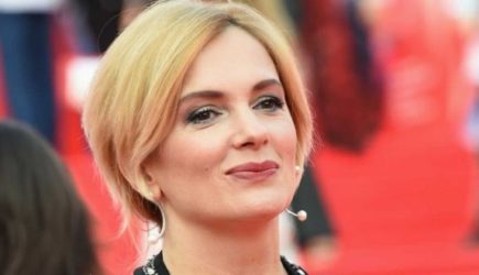 Бросила мужей, родила от тайного любовника и растит пятерых детей одна: личная жизнь Порошиной