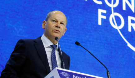 Шольц высказался против мирных условий со стороны России