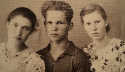 Можно ли оставлять себе вещи умерших родственников