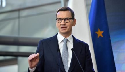 Польша пригрозила России 40-миллионной армией