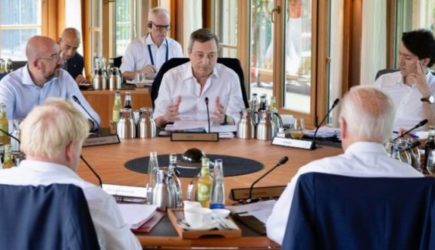 Британцы высмеяли лидеров G7: &laquo;Клоуны захотели стать круче Путина&raquo;