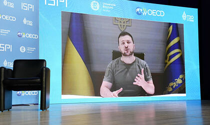 Саммит НАТО призвал Зеленского к военному решению конфликта на Украине